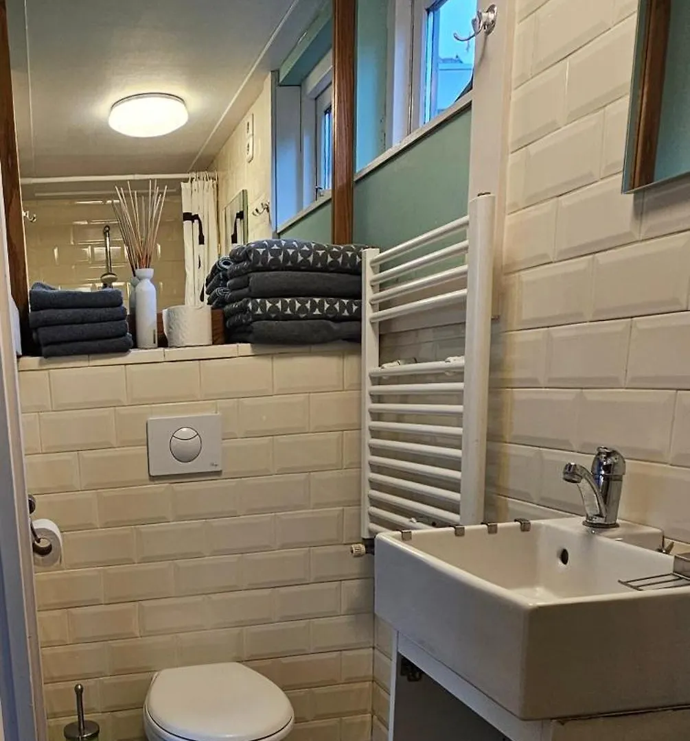 Very Nice Cottage In Durgerdam, With Private Garden, Free Parking, Pets Allowed Amsterdam
